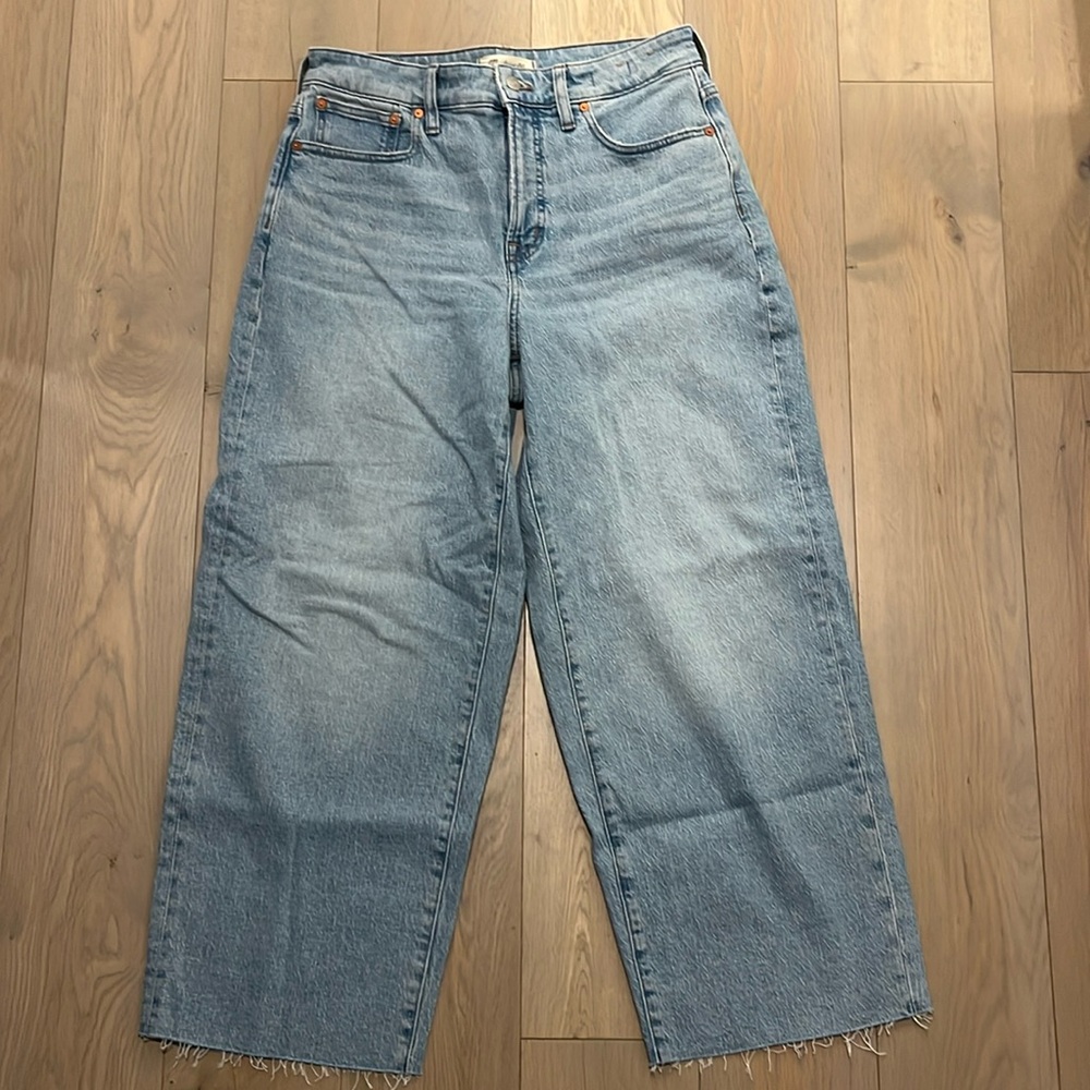 Curvy perfect vintage wide leg cropped jeans
